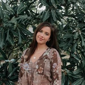 Meet your Posher, Brooke